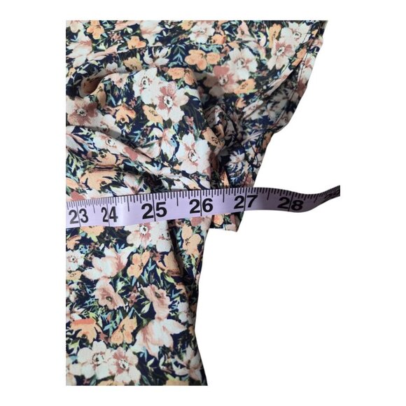 Penningtons Floral Blouse - Picture 6 of 7